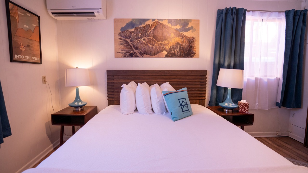 Photo of Bedroom in Lyons