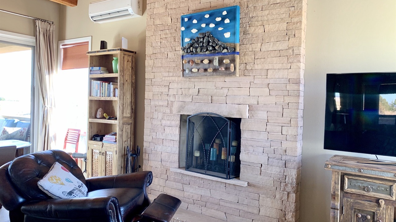 Photo of Livingroom in Youngsville