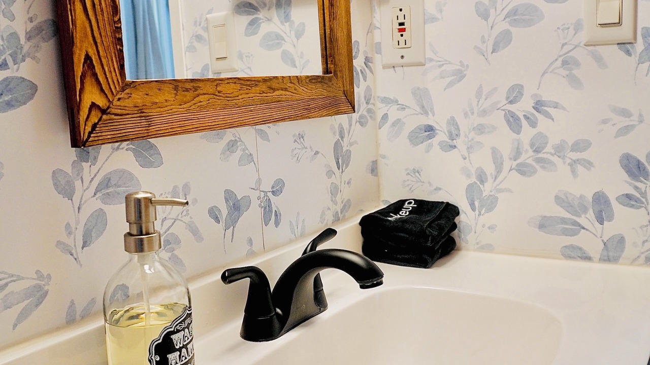Photo of Bathroom in La Hacienda Estates