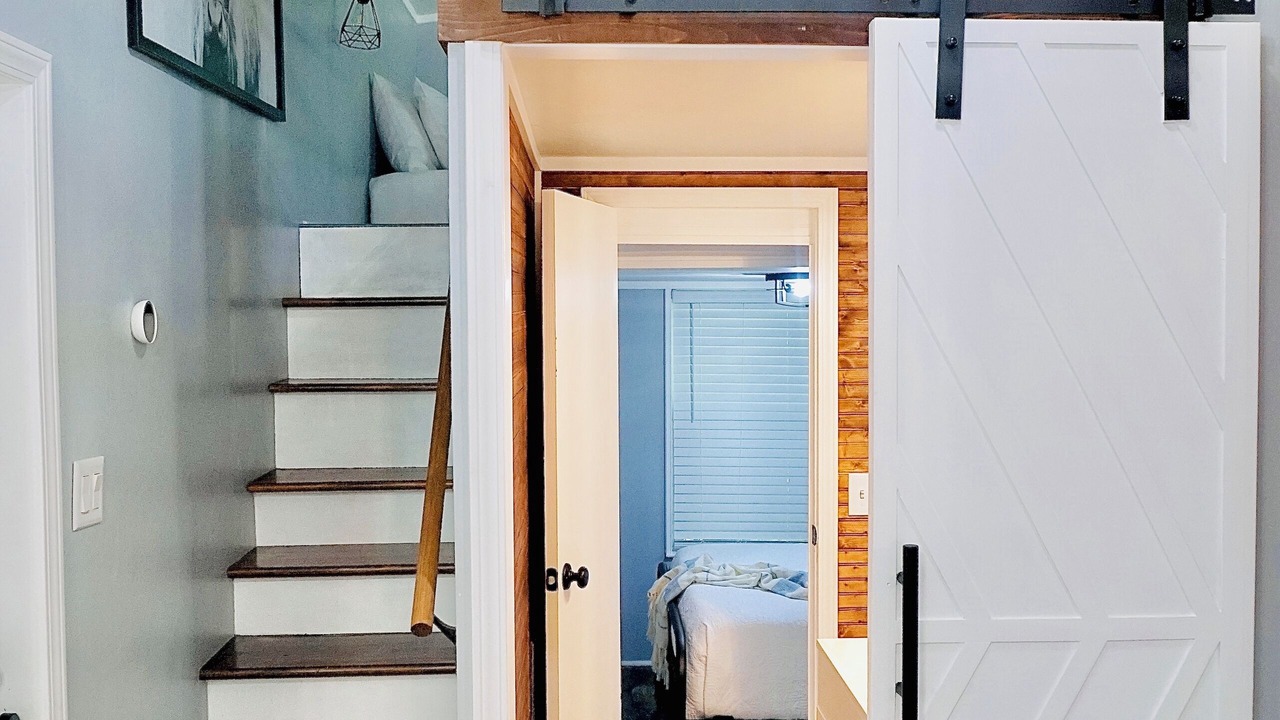Photo of Bedroom in La Hacienda Estates
