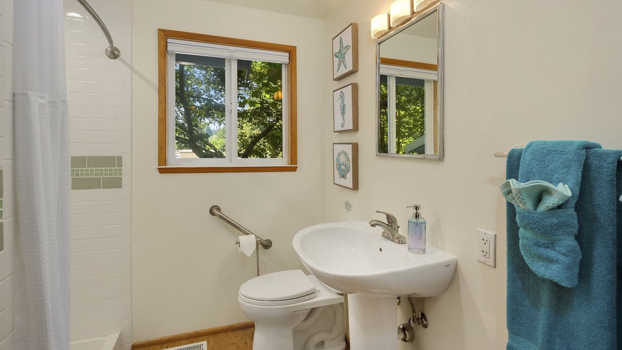 Photo of Bathroom in Lake Forest Park