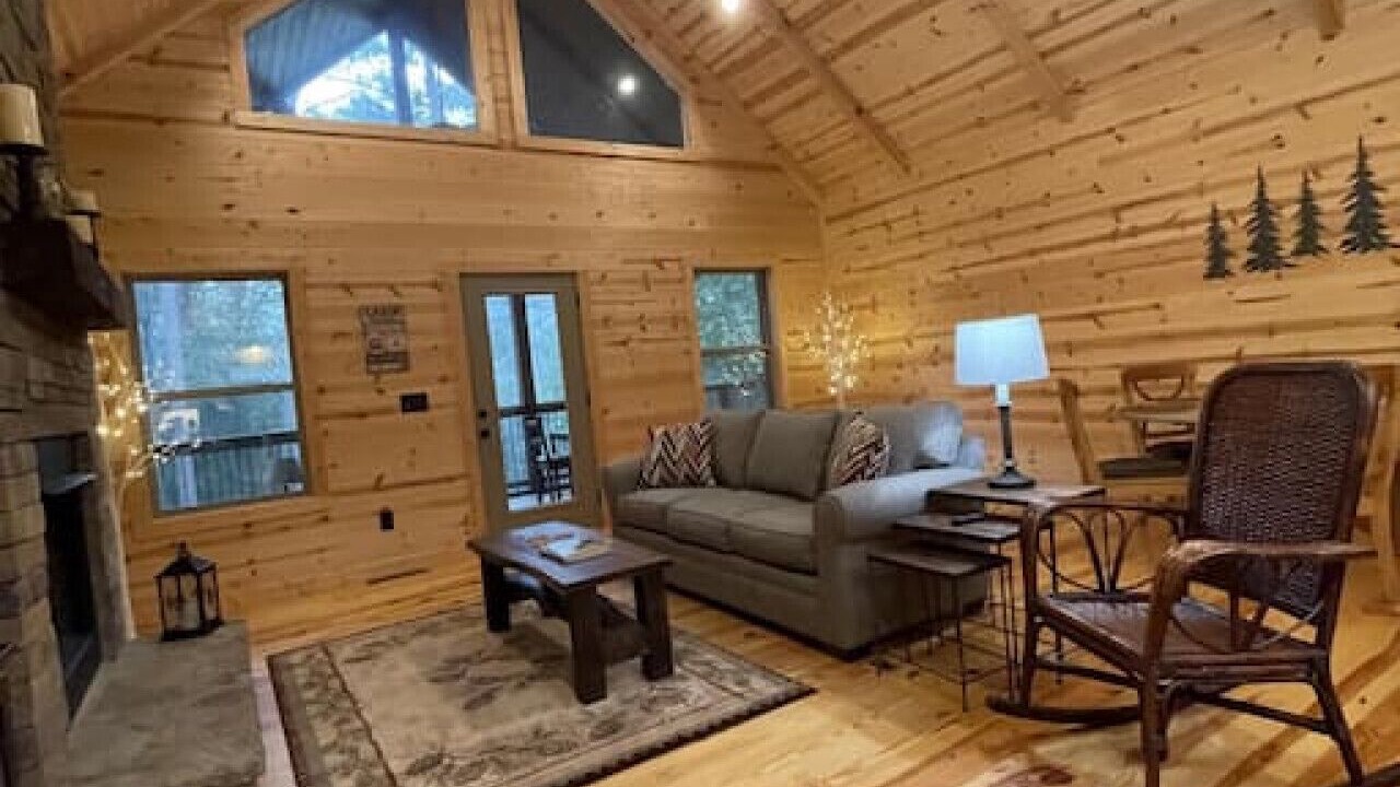 Photo of Livingroom in Ellijay