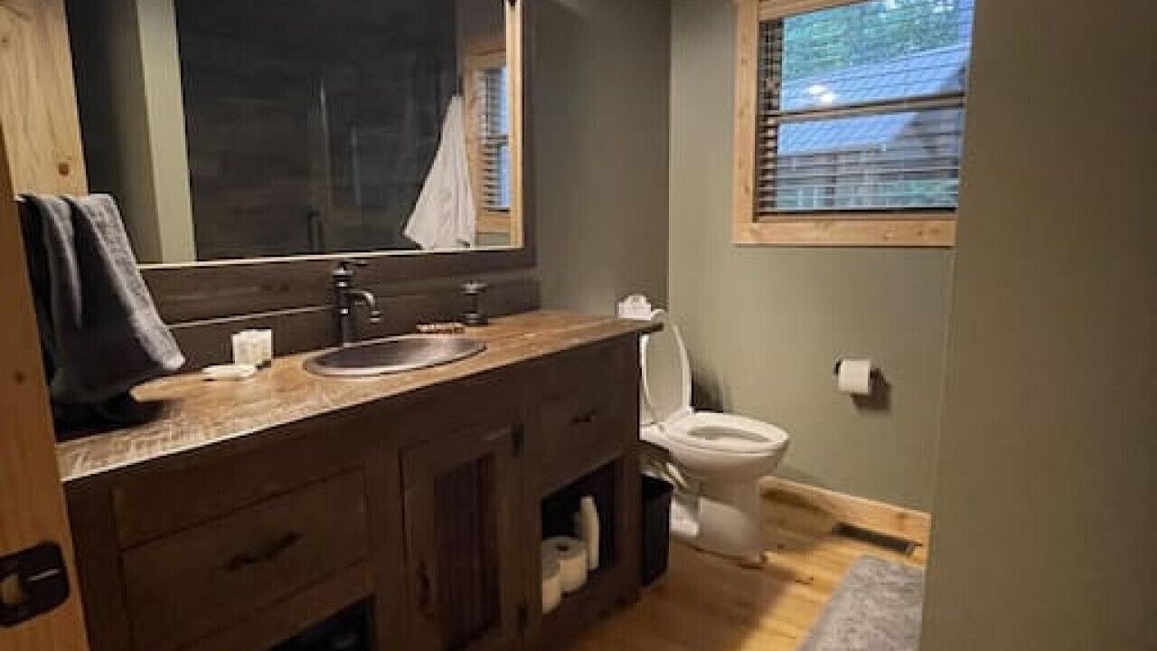 Photo of Bathroom in Ellijay
