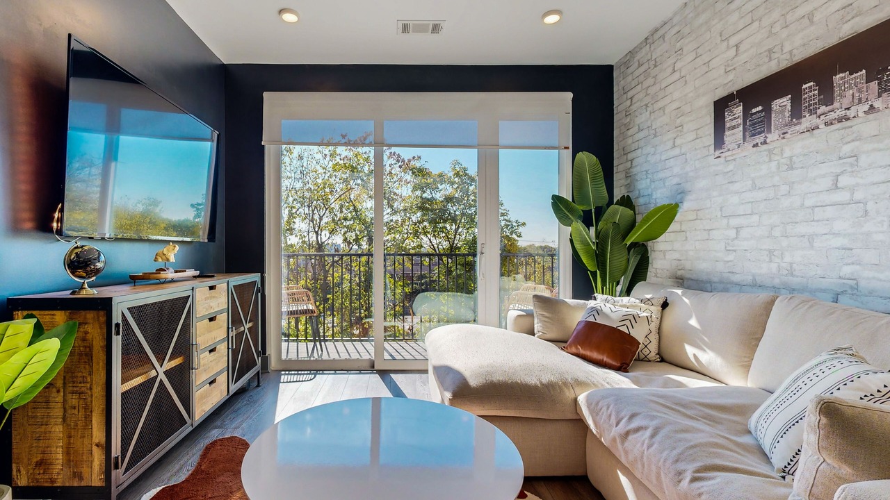 Photo of Livingroom in Rolling Mill Hill