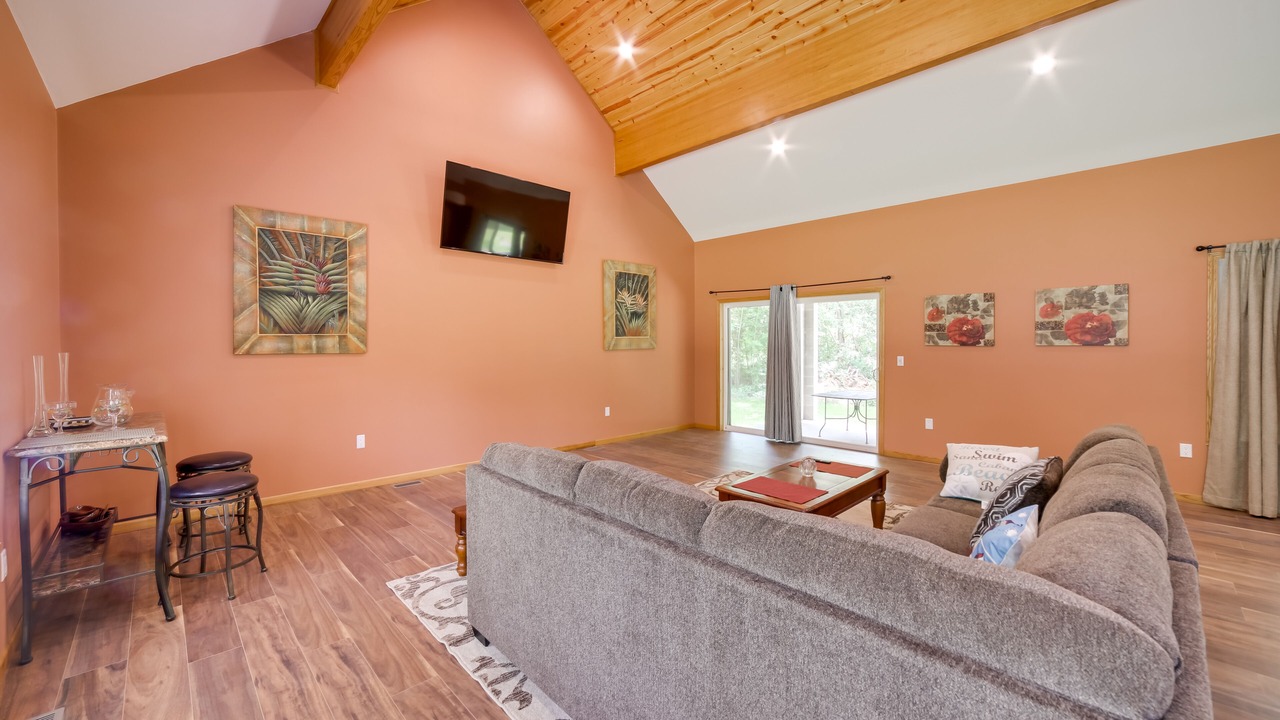Photo of Livingroom in Harbert