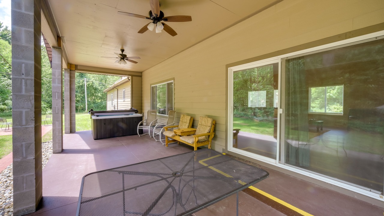 Photo of Patio Balcony in Harbert
