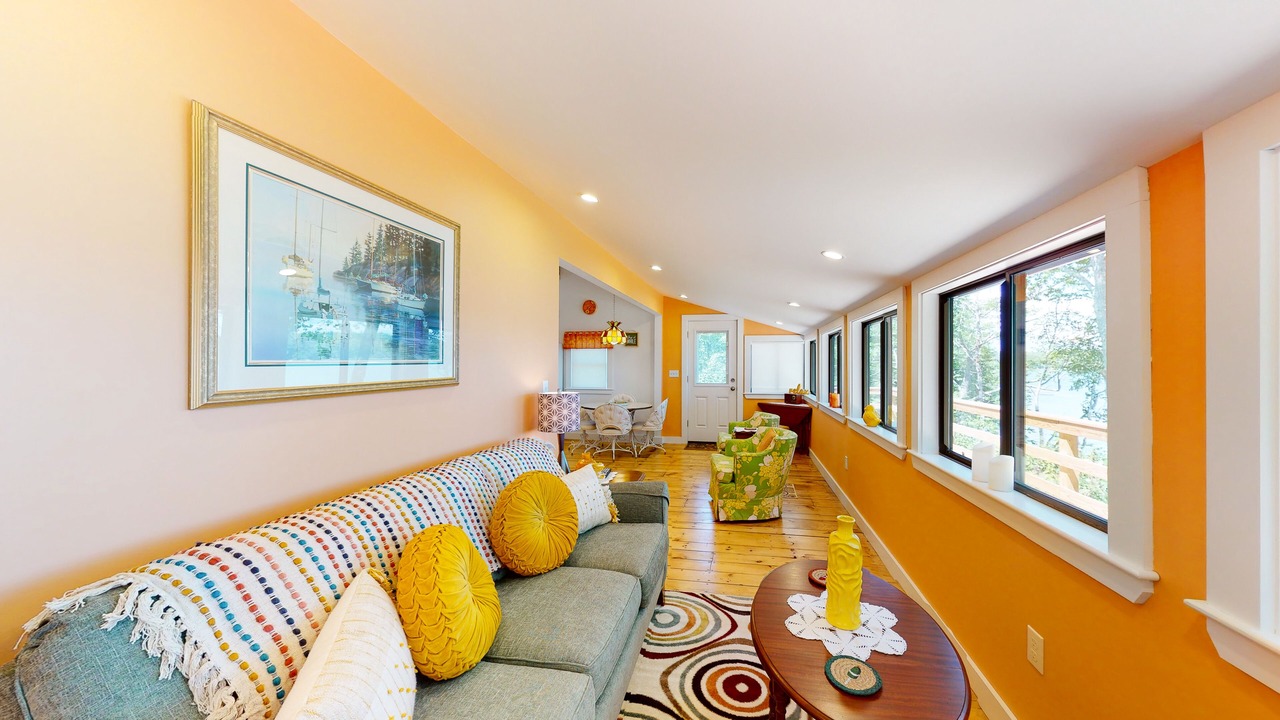 Photo of Livingroom in Cushing