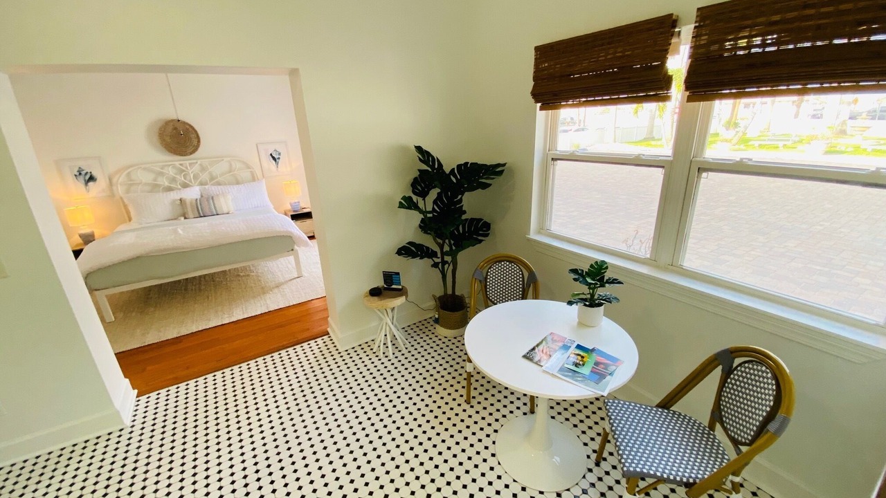 Photo of Bedroom in Pass-a-Grille Historic District