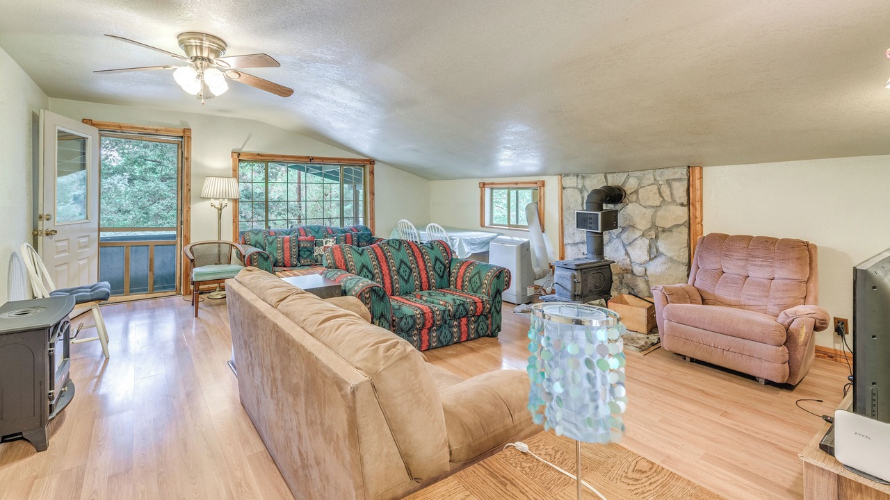 Photo of Livingroom in Cloudcroft