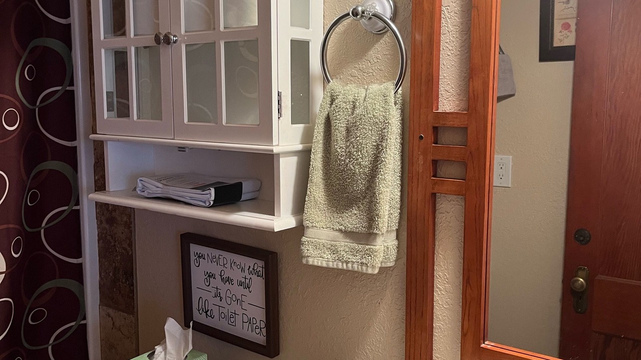 Photo of Bathroom in Drake