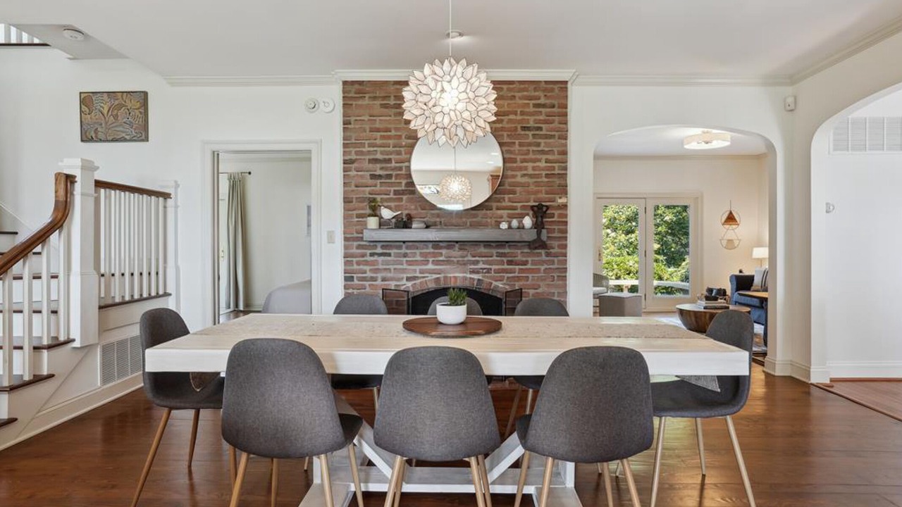 Photo of Livingroom in Unionville