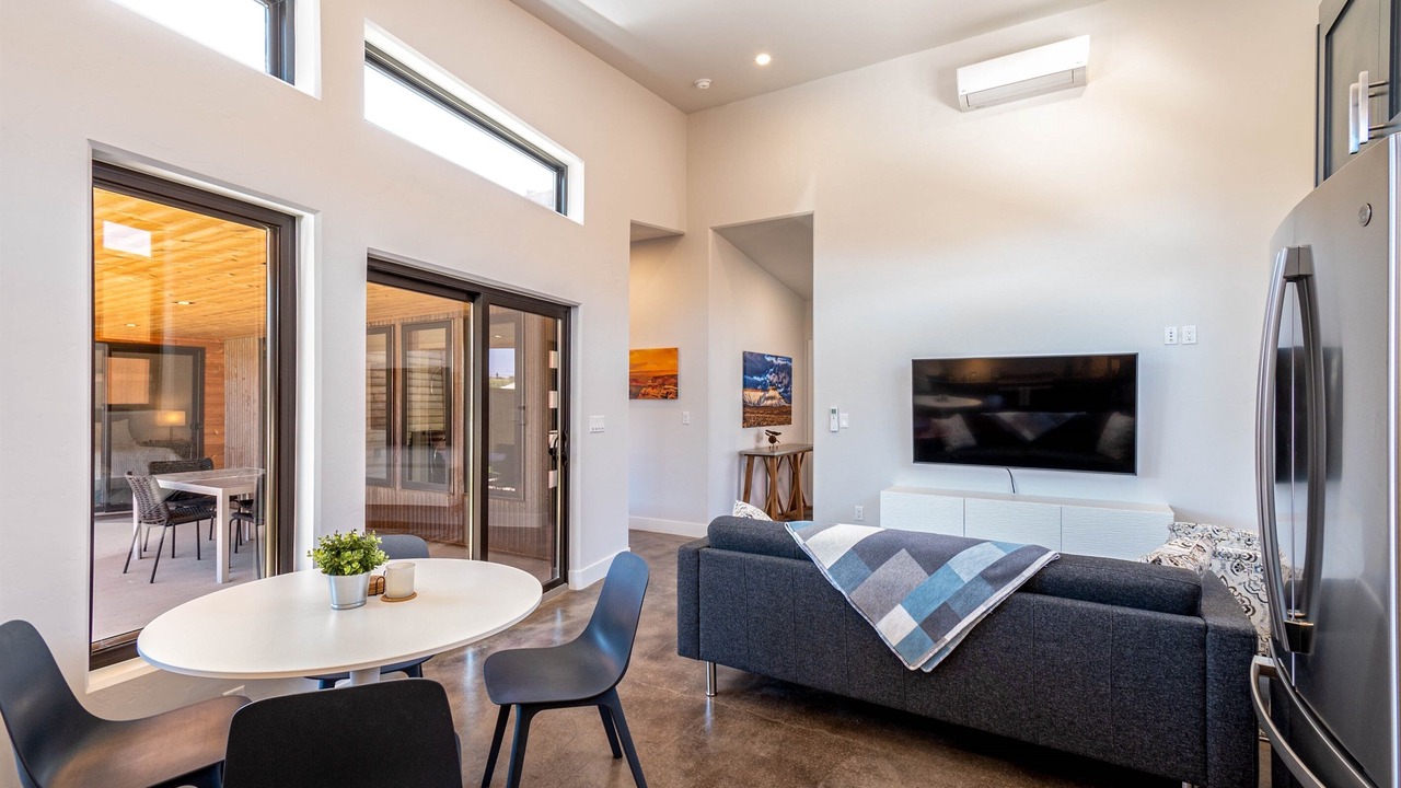 Photo of Livingroom in Clifton