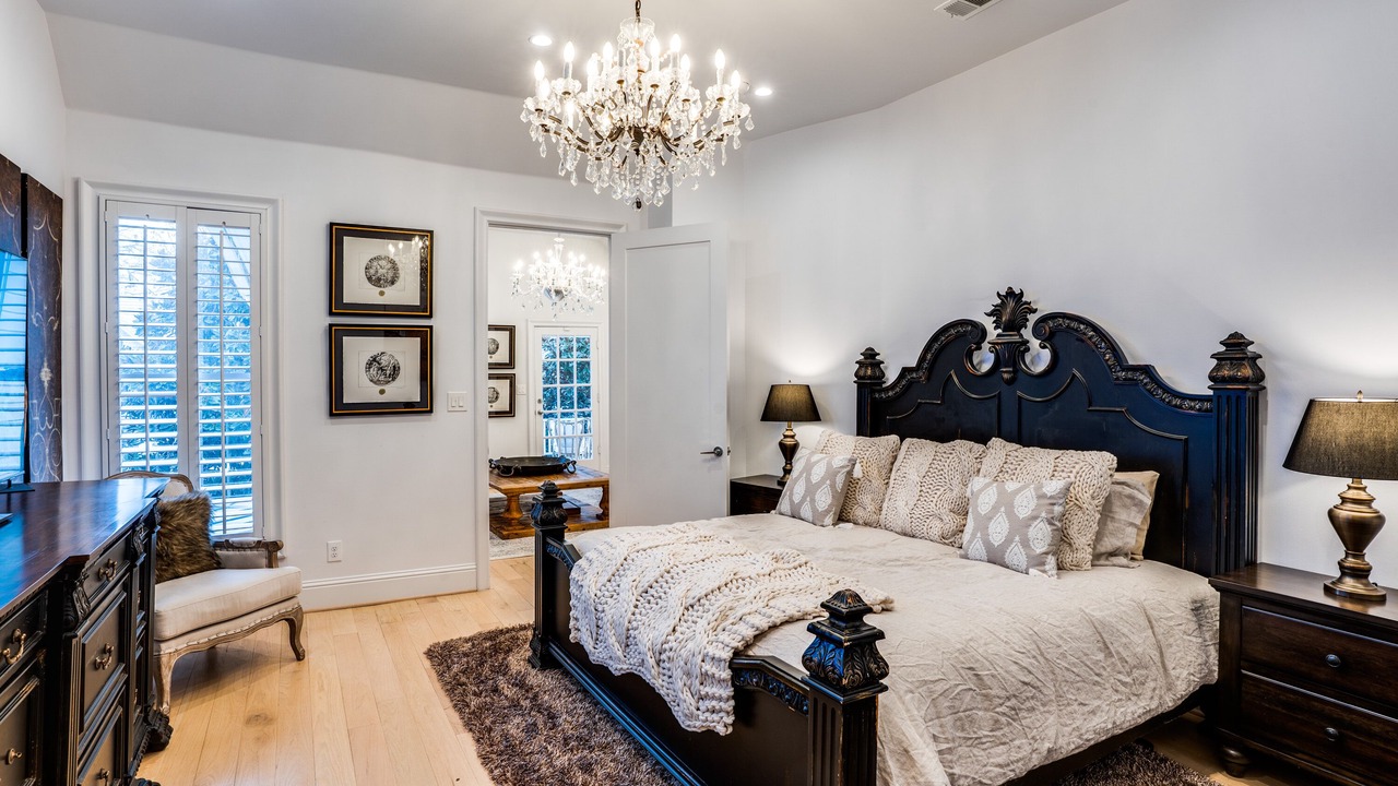 Photo of Bedroom in Uptown