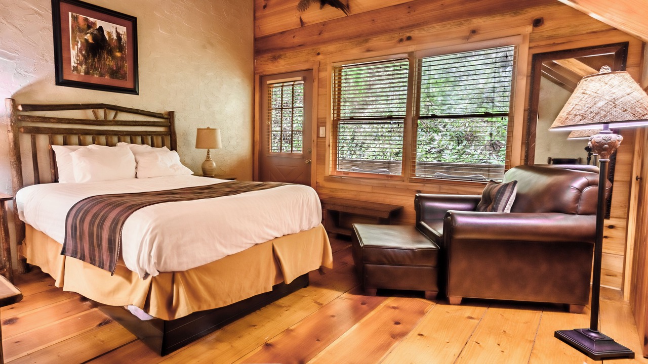 Photo of Bedroom in Rocky Grove