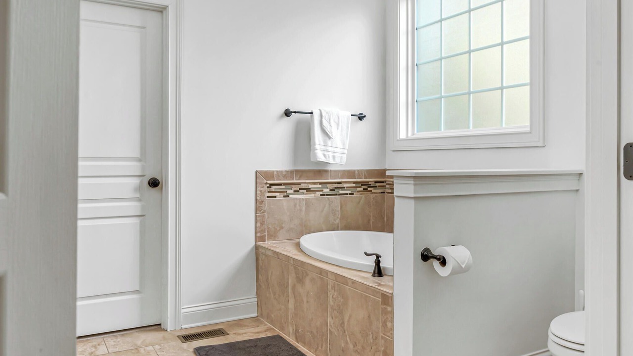 Photo of Bathroom in The Nations