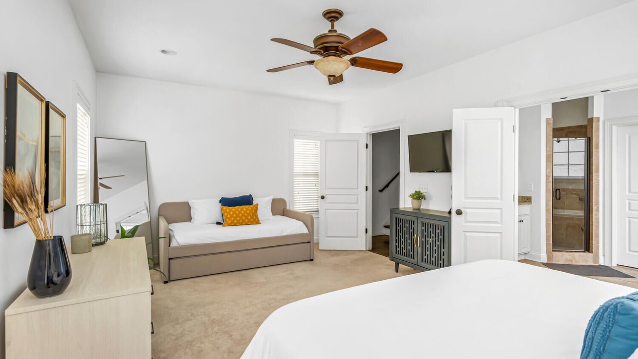 Photo of Bedroom in The Nations