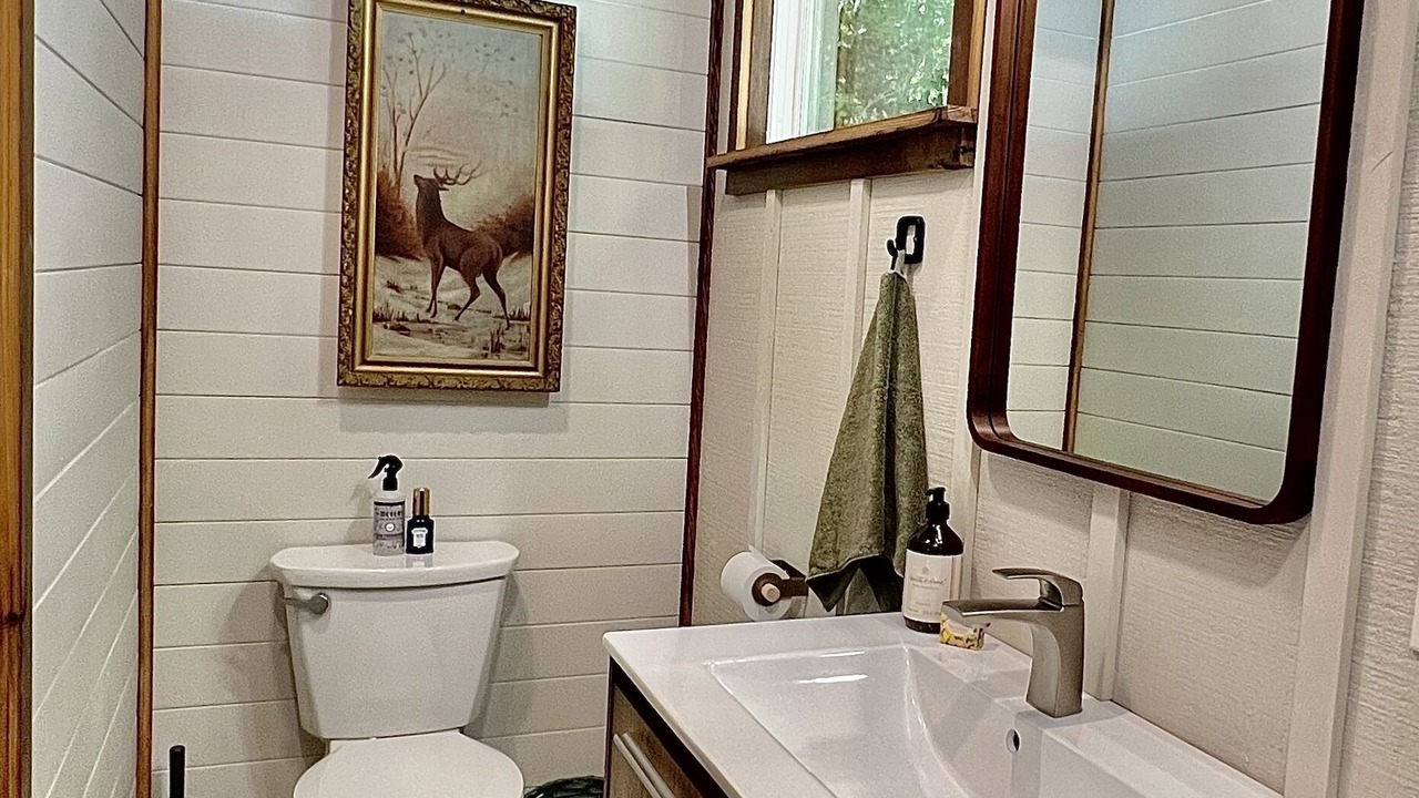 Photo of Bathroom in Thompsonville