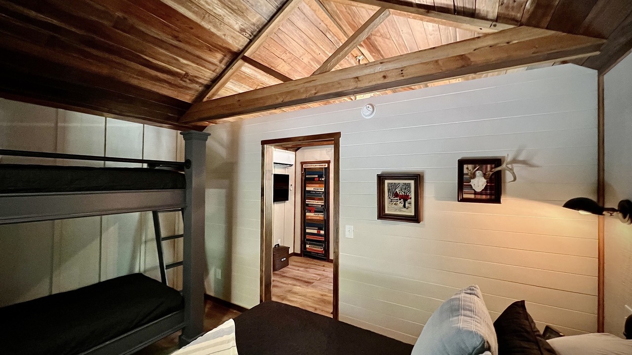 Photo of Bedroom in Thompsonville