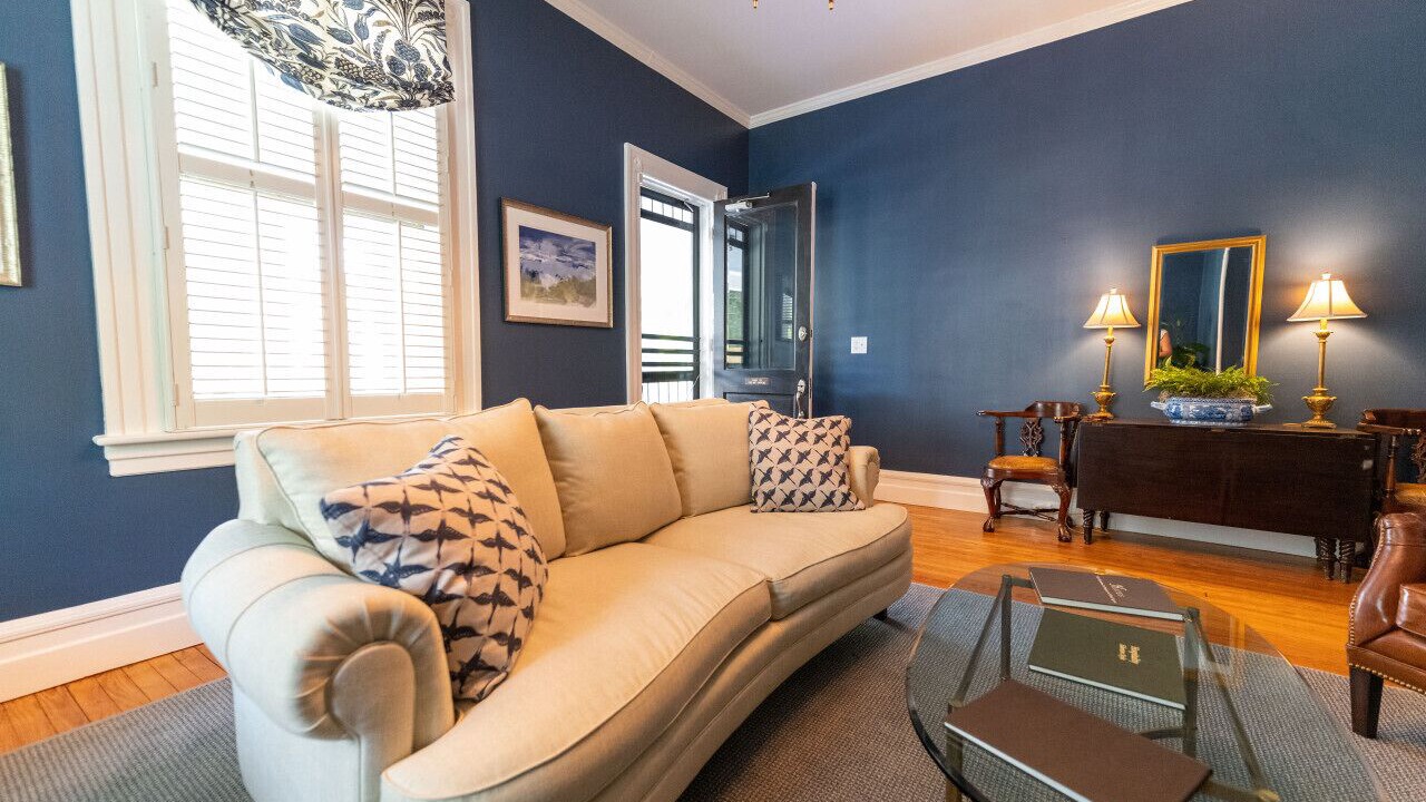 Photo of Livingroom in Edenton