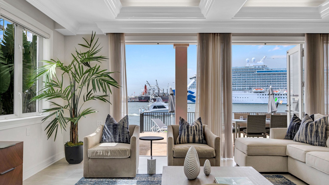 Photo of Bedroom in Harbour Inlet