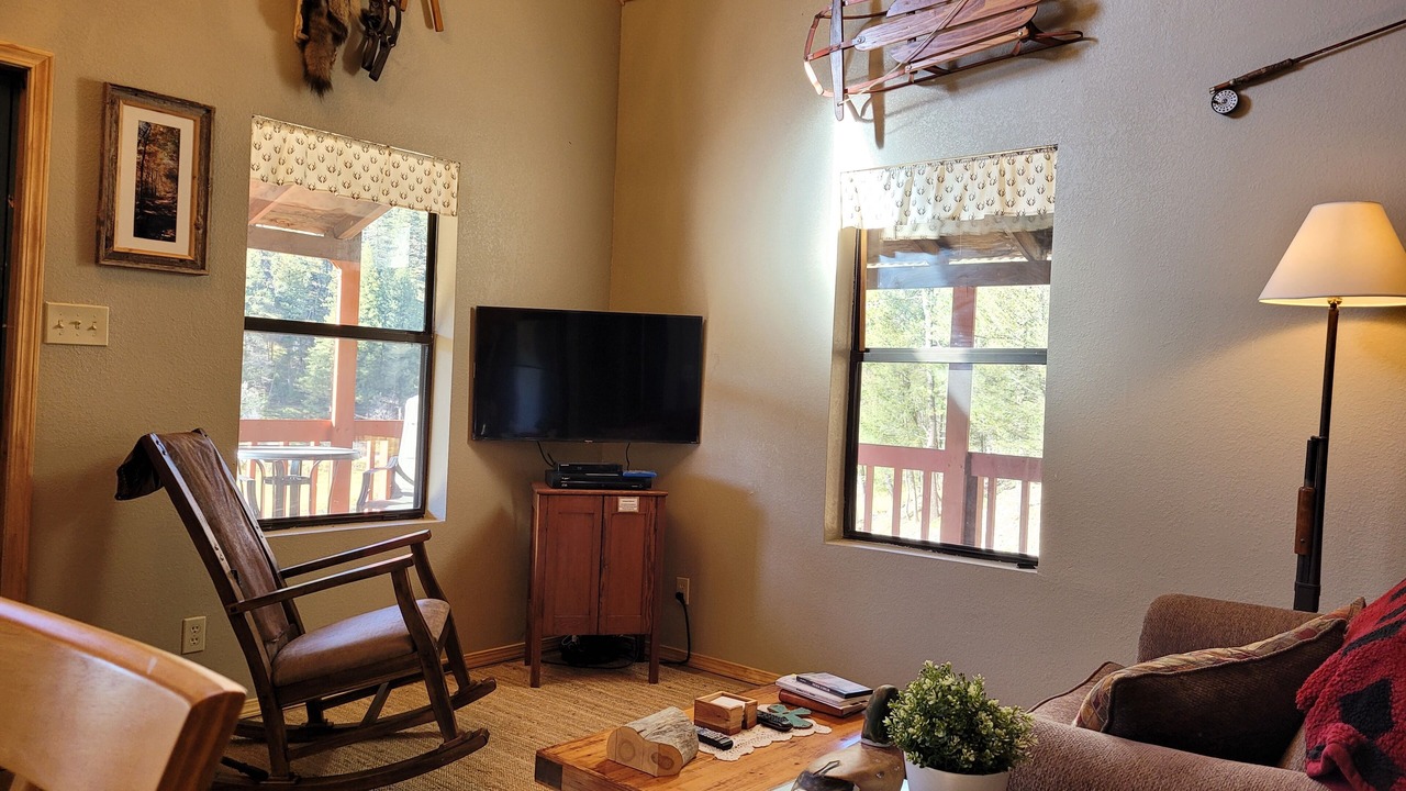 Photo of Livingroom in Cloudcroft