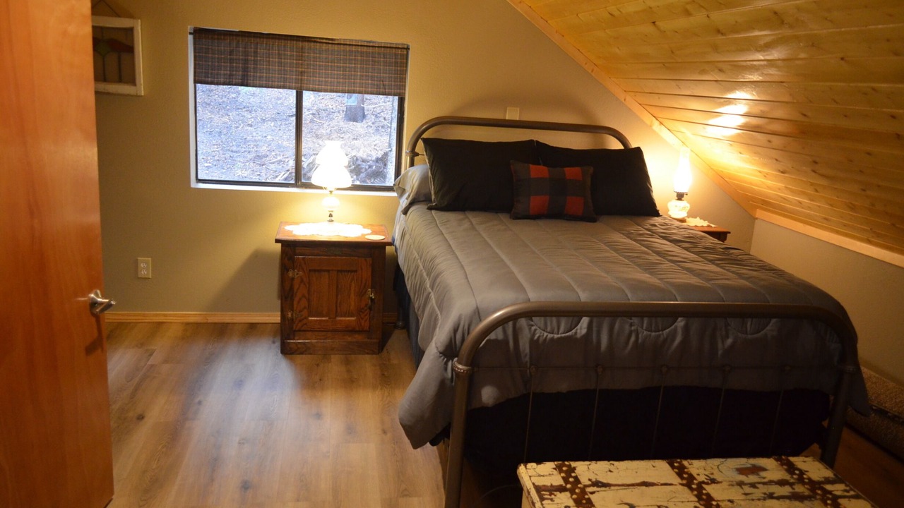 Photo of Bedroom in Cloudcroft