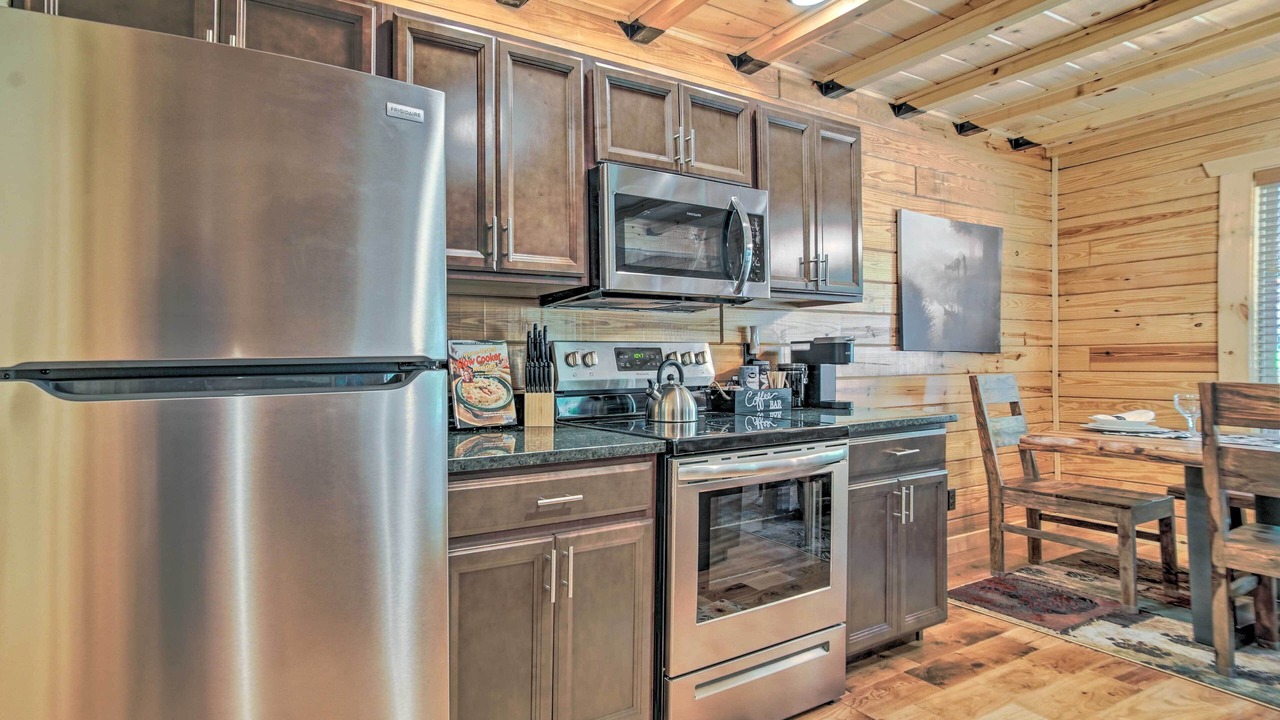 Photo of Kitchen in White Oak Lodge