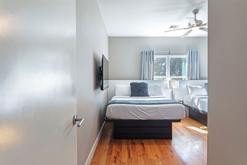 Photo of Bedroom in Greater East End