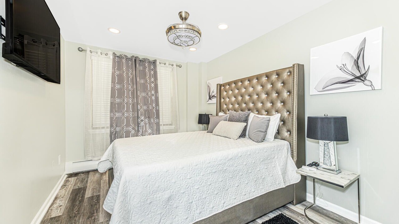 Photo of Bedroom in West Bronx