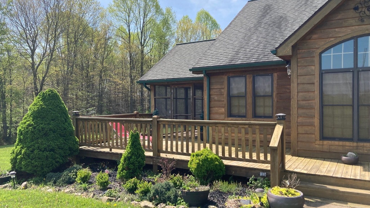Photo of Patio Balcony in Mt Lookout