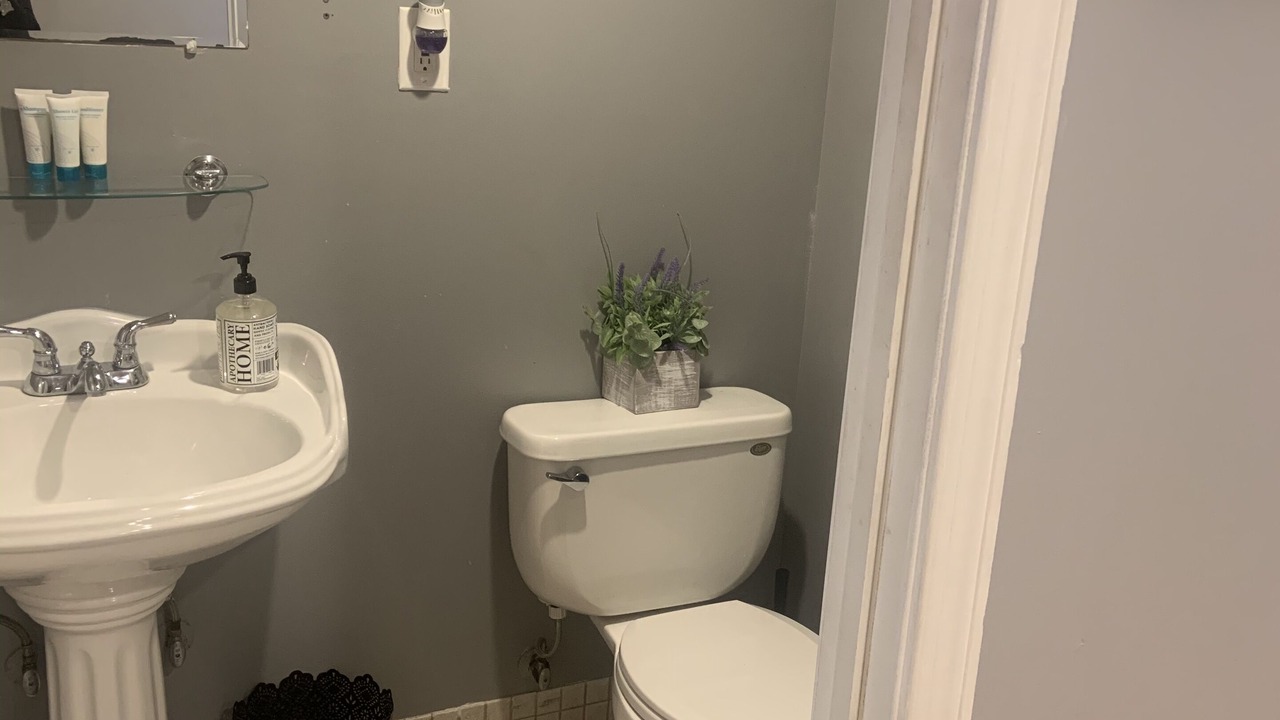 Photo of Bathroom in Northeast Philadelphia