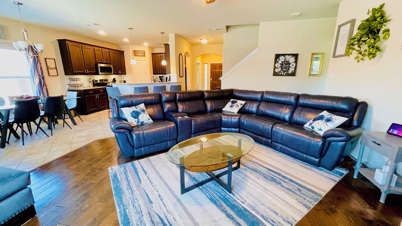 Photo of Livingroom in Ennis