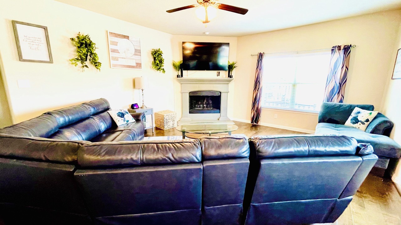 Photo of Livingroom in Ennis
