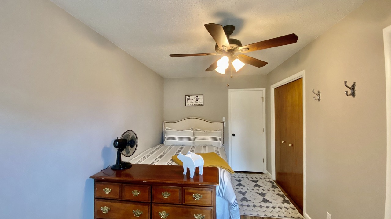 Photo of Bedroom in Cloudcroft