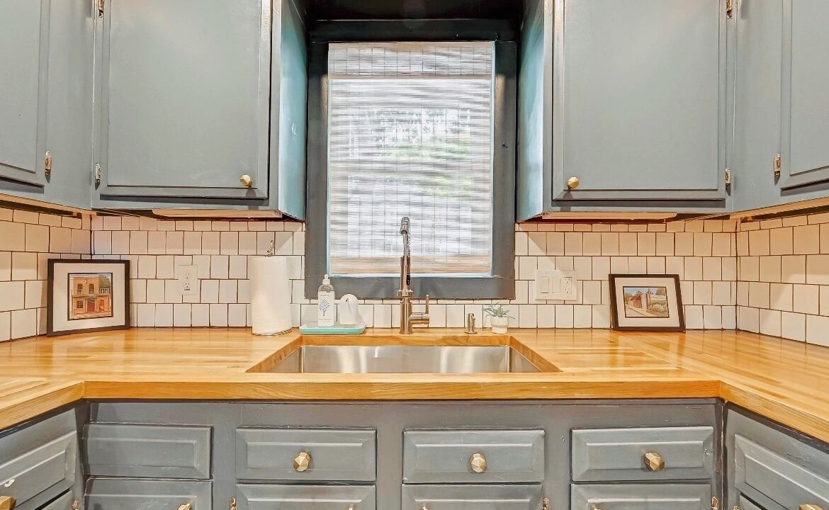 Photo of Kitchen in Neartown