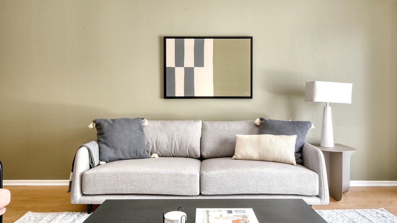 Photo of Livingroom in Downtown Burbank