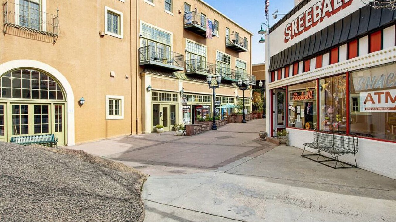 Photo of Outdoor in Manitou Springs Historic District