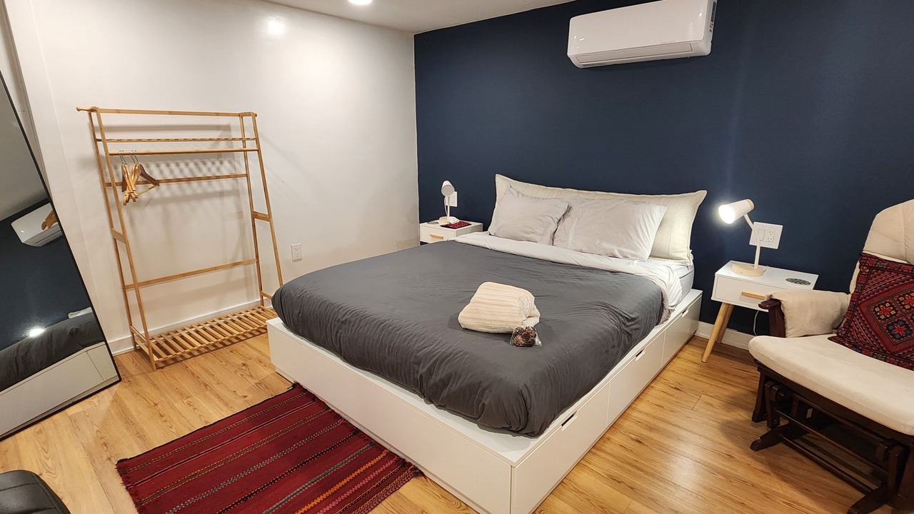 Photo of Bedroom in Rhinebeck Village Business District