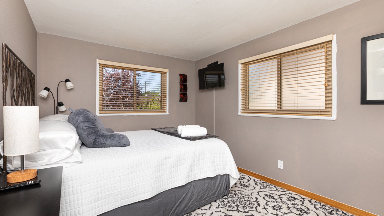Photo of Bedroom in Northeast Heights
