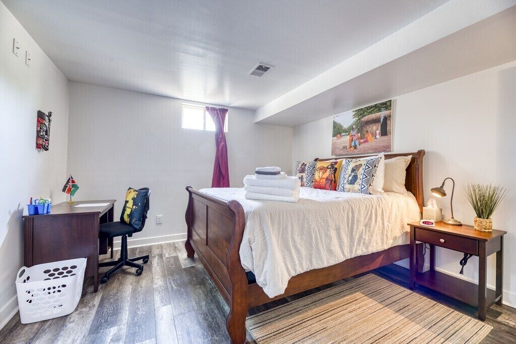 Photo of Bedroom in Edgewater