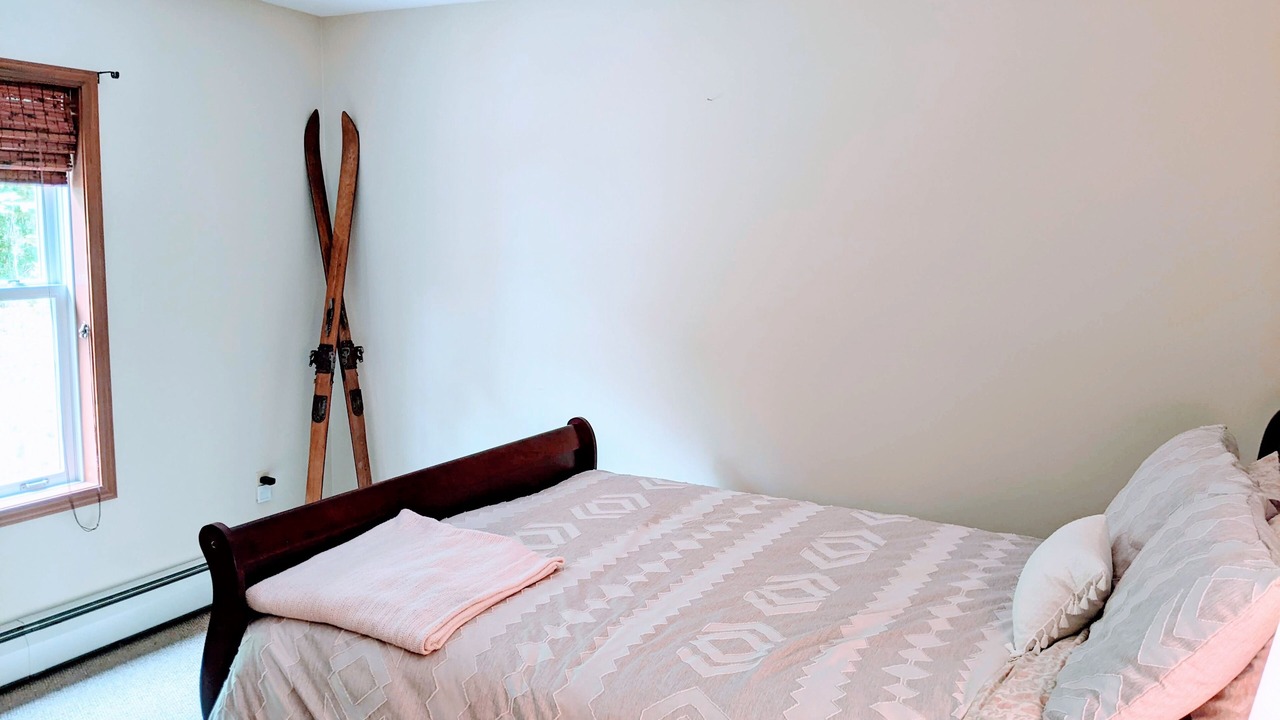 Photo of Bedroom in North Creek