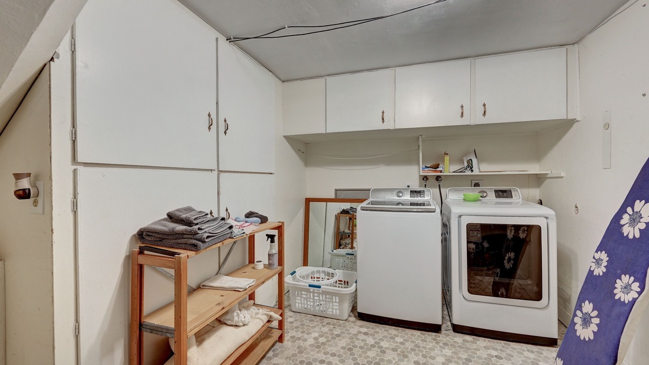 Photo of Bedroom in Castlewood