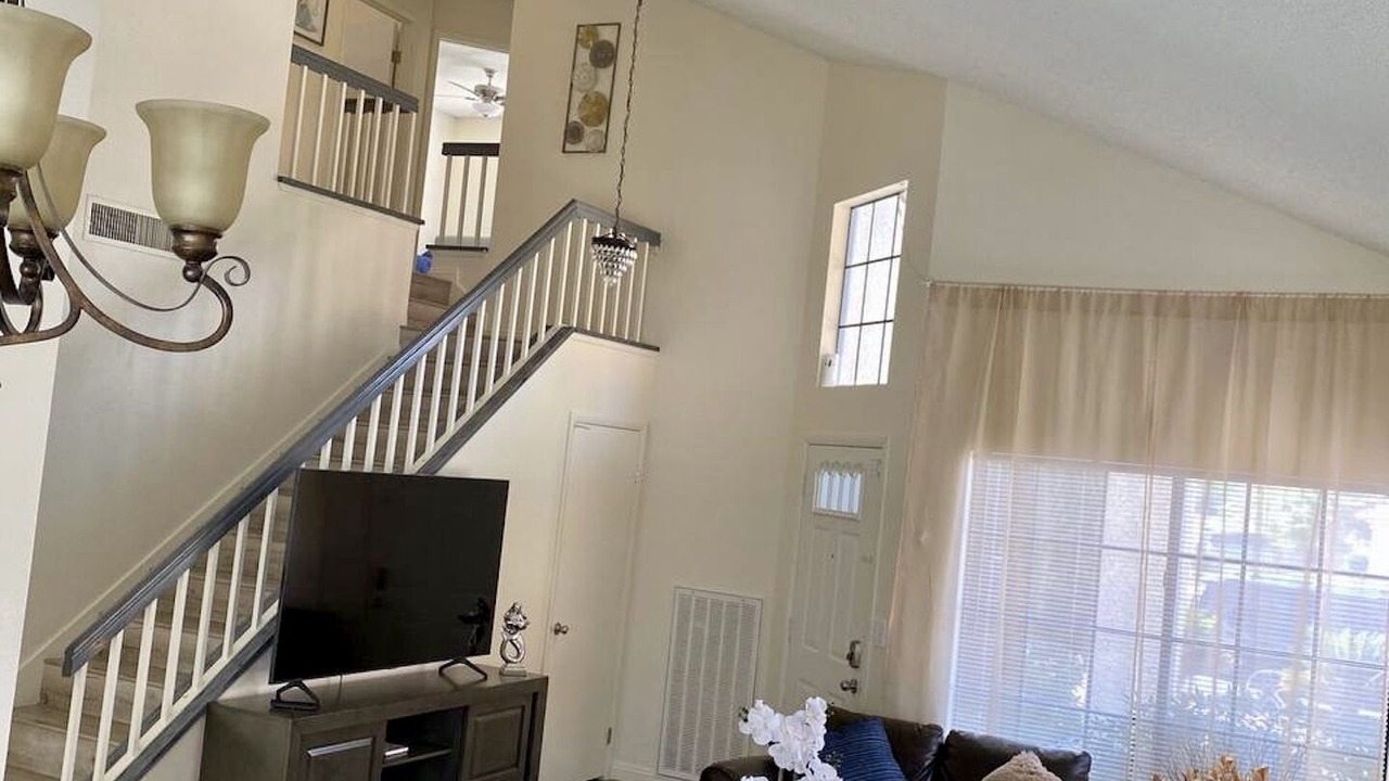 Photo of Livingroom in Spring Valley