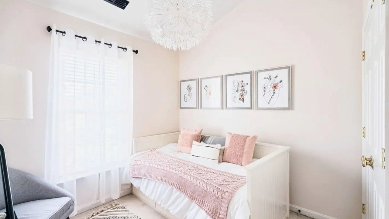 Photo of Bedroom in Stafford