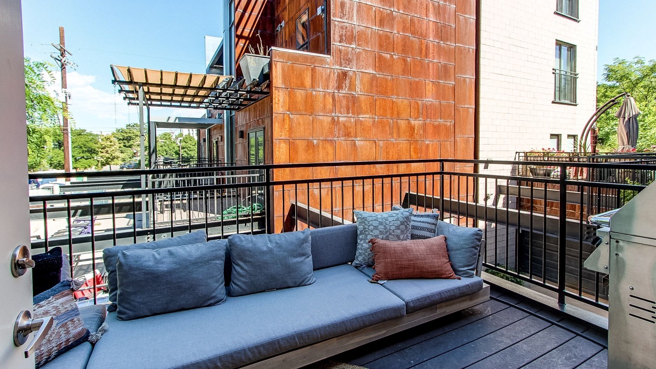 Photo of Patio Balcony in Five Points