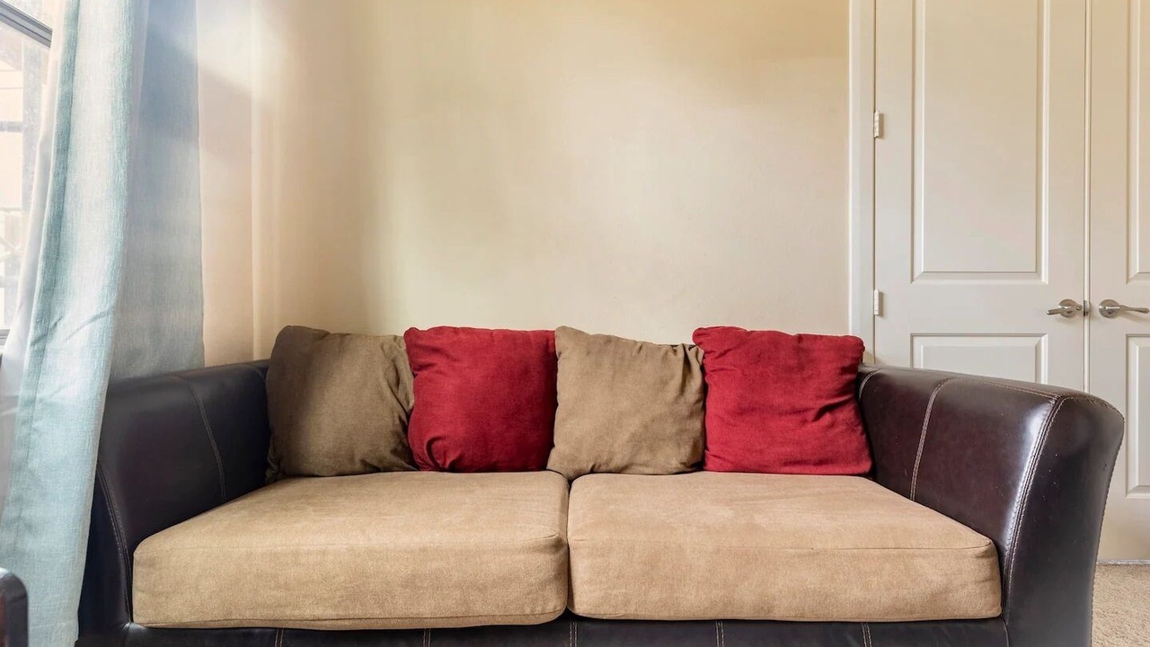 Photo of Livingroom in East Downtown Houston