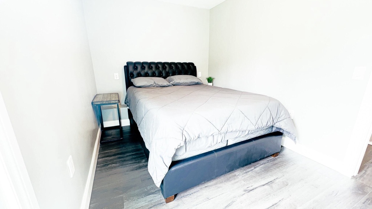 Photo of Bedroom in Niagara Falls