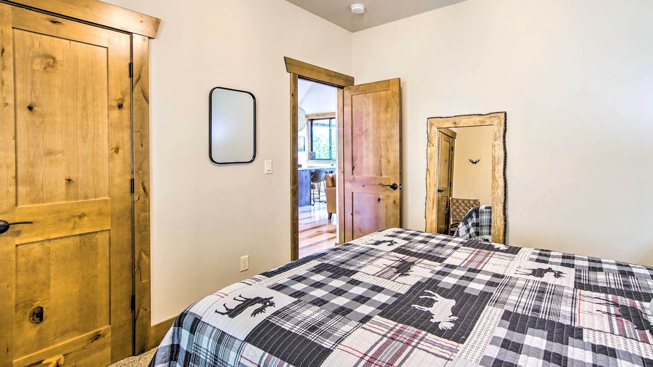 Photo of Bedroom in Ronald
