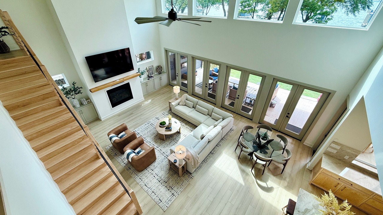 Photo of Livingroom in Enchanted Oaks