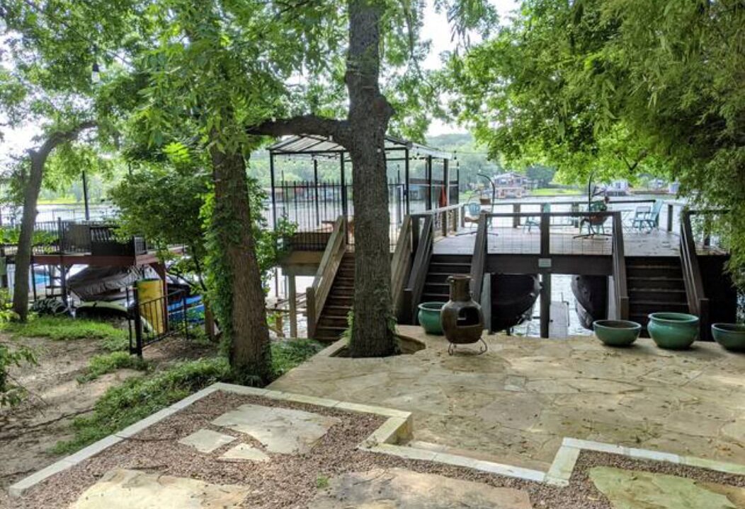 Photo of Outdoor in Rivercrest